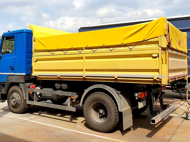 Тент на самосвал фото