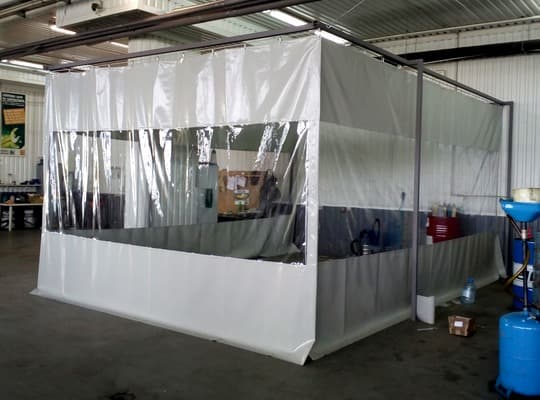 Захисні ПВХ штори фото